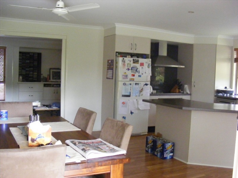 7 Universal Street, Oxenford QLD 4210