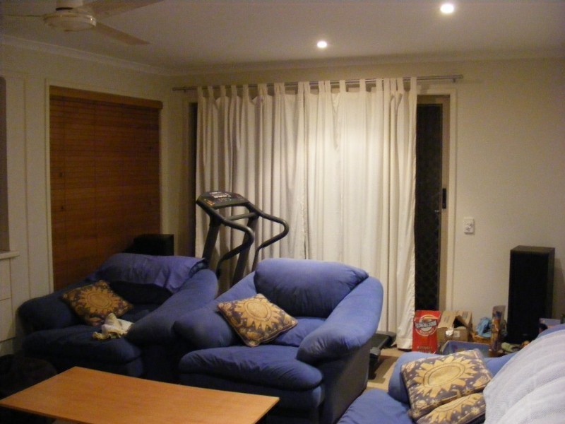 7 Universal Street, Oxenford QLD 4210