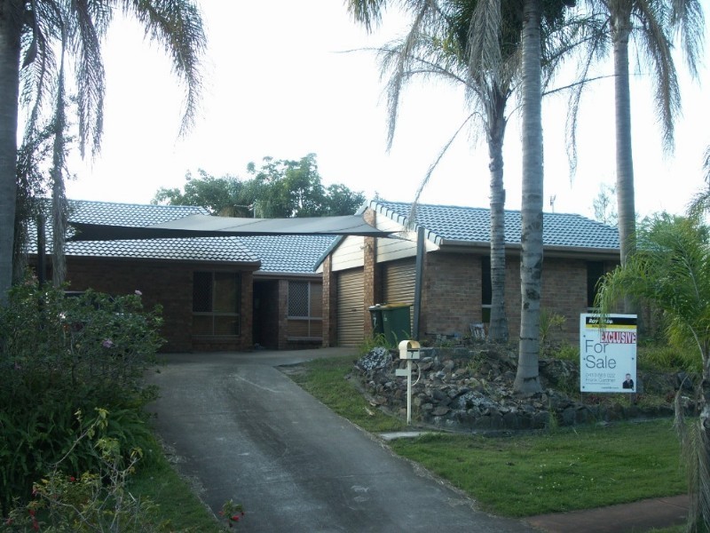 7 Universal Street, Oxenford QLD 4210