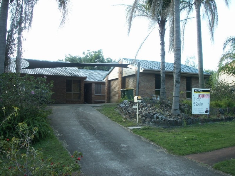 7 Universal Street, Oxenford QLD 4210