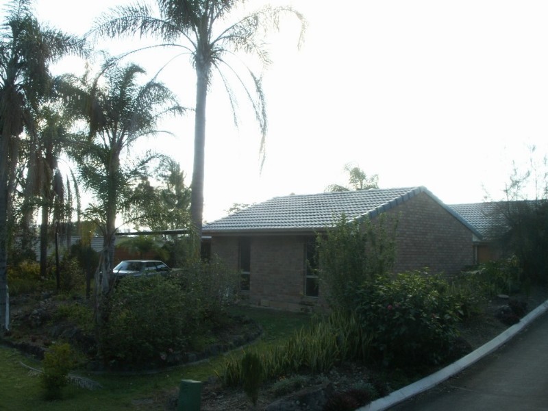 7 Universal Street, Oxenford QLD 4210