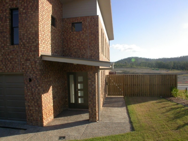 Pacific Pines QLD 4211