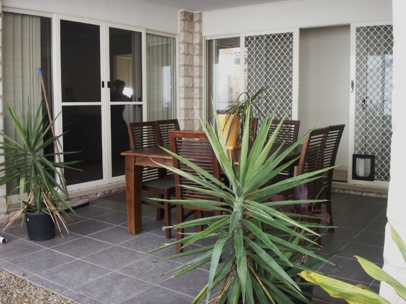 14 Wings Road, Upper Coomera QLD 4209