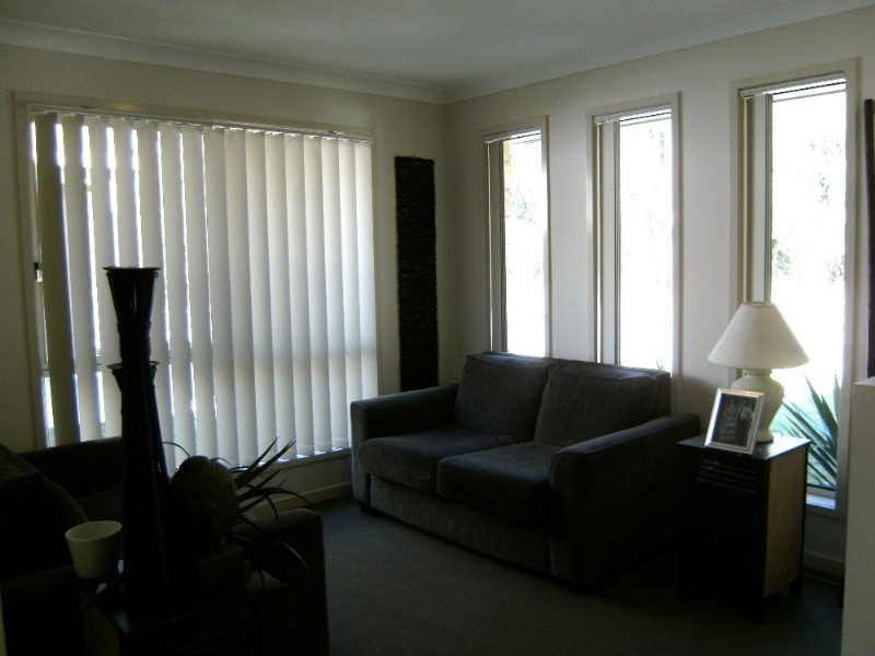 14 Wings Road, Upper Coomera QLD 4209