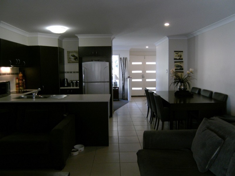 14 Wings Road, Upper Coomera QLD 4209