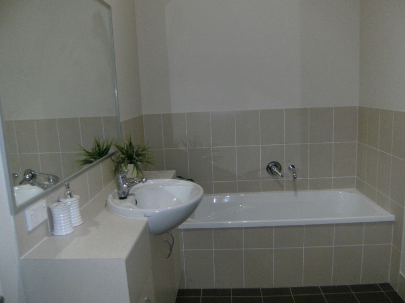 14 Wings Road, Upper Coomera QLD 4209