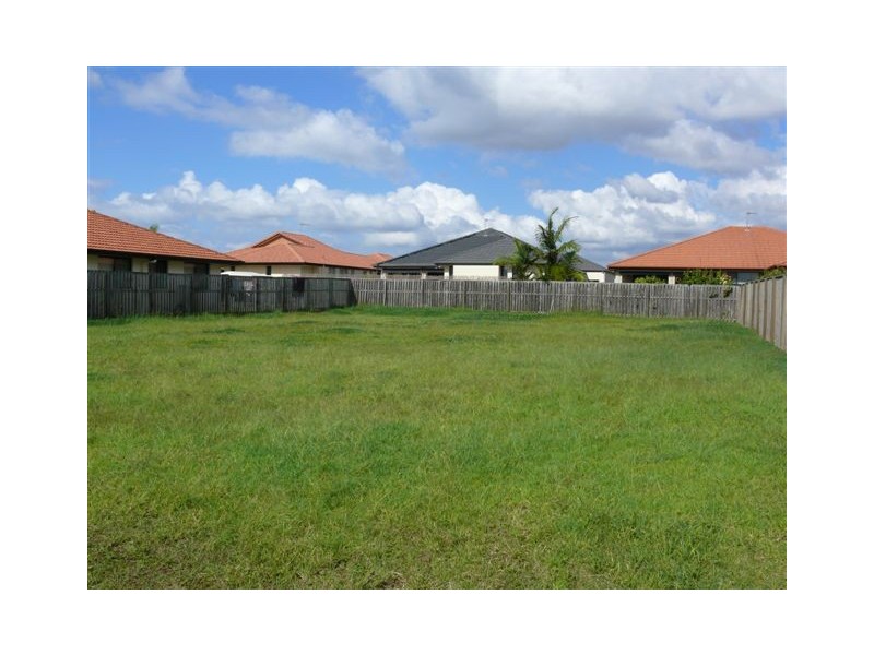 18 Princeton Street, Oxenford QLD 4210