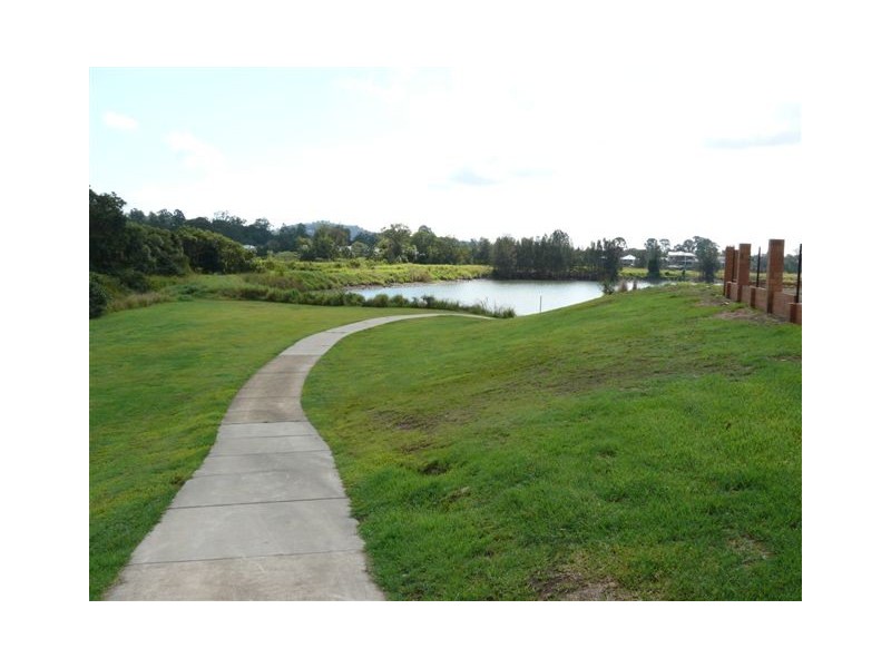 18 Princeton Street, Oxenford QLD 4210