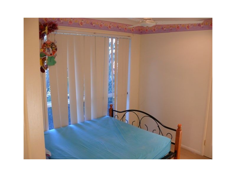 35 Palmerston Drive, Oxenford QLD 4210