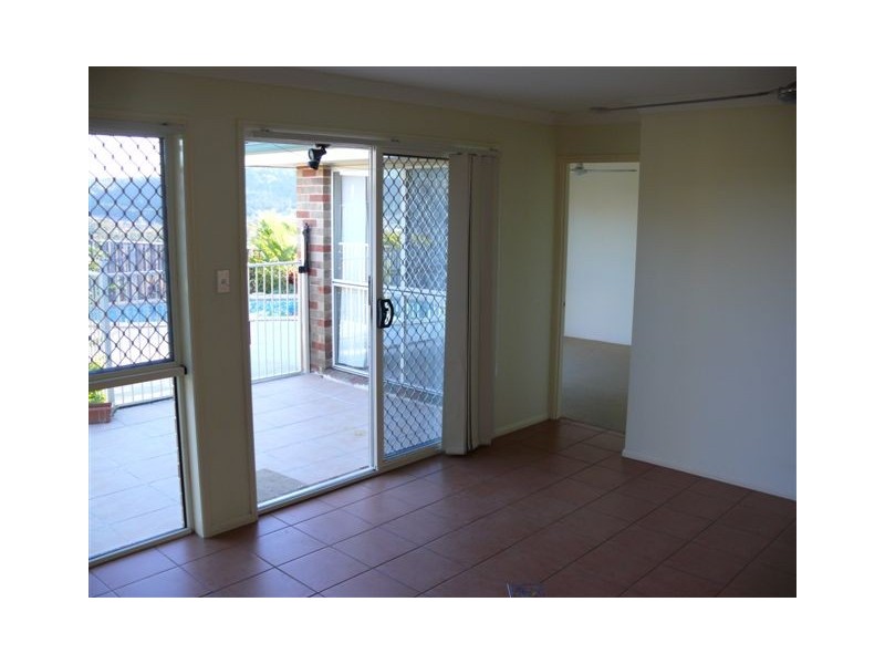 35 Palmerston Drive, Oxenford QLD 4210