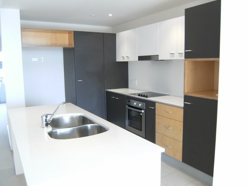 10/1 Arbour Avenue, Robina QLD 4226