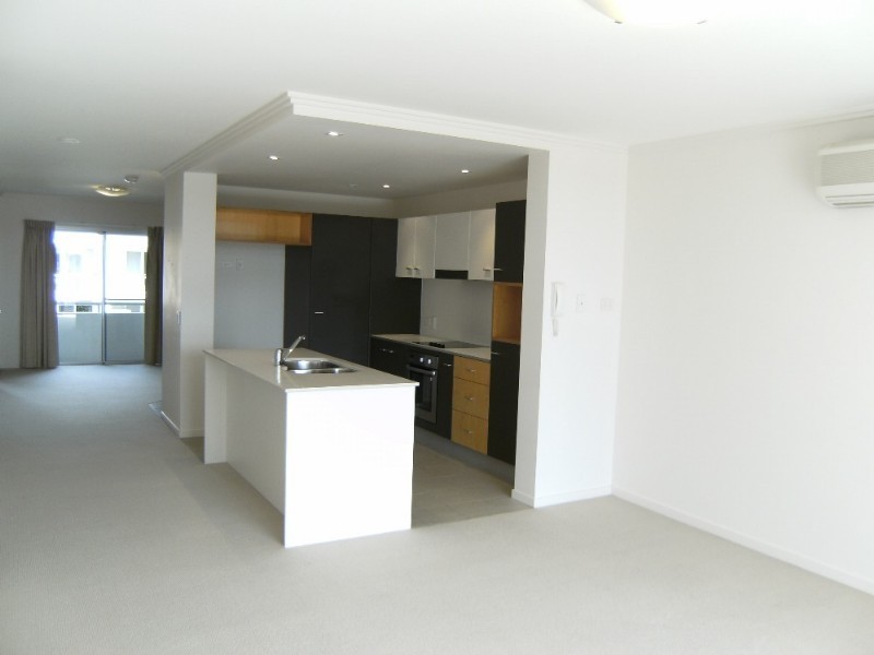 10/1 Arbour Avenue, Robina QLD 4226