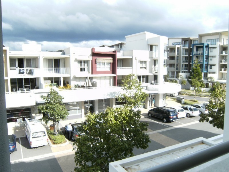 10/1 Arbour Avenue, Robina QLD 4226