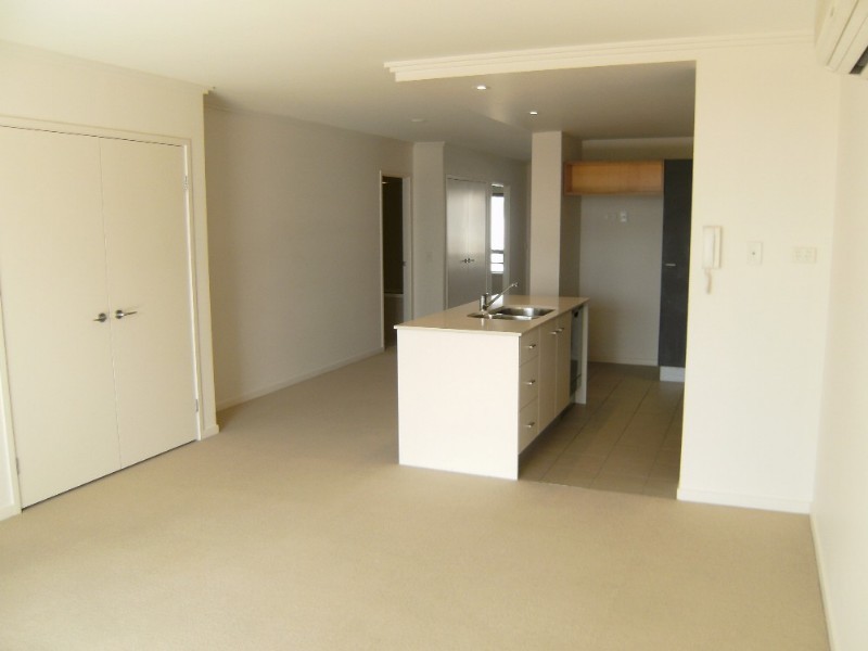 10/1 Arbour Avenue, Robina QLD 4226