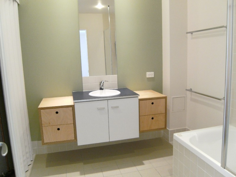 10/1 Arbour Avenue, Robina QLD 4226