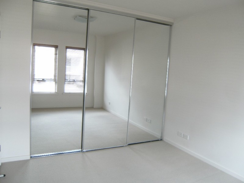 10/1 Arbour Avenue, Robina QLD 4226