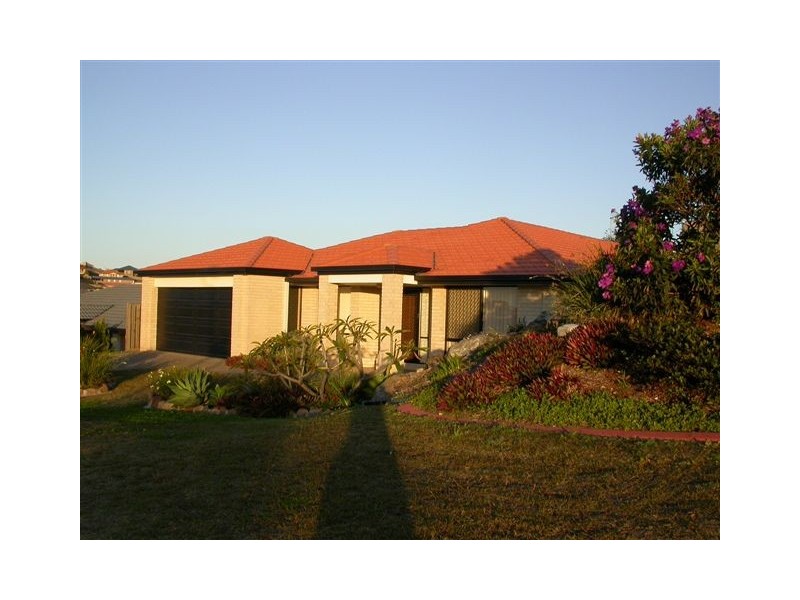 Pacific Pines QLD 4211