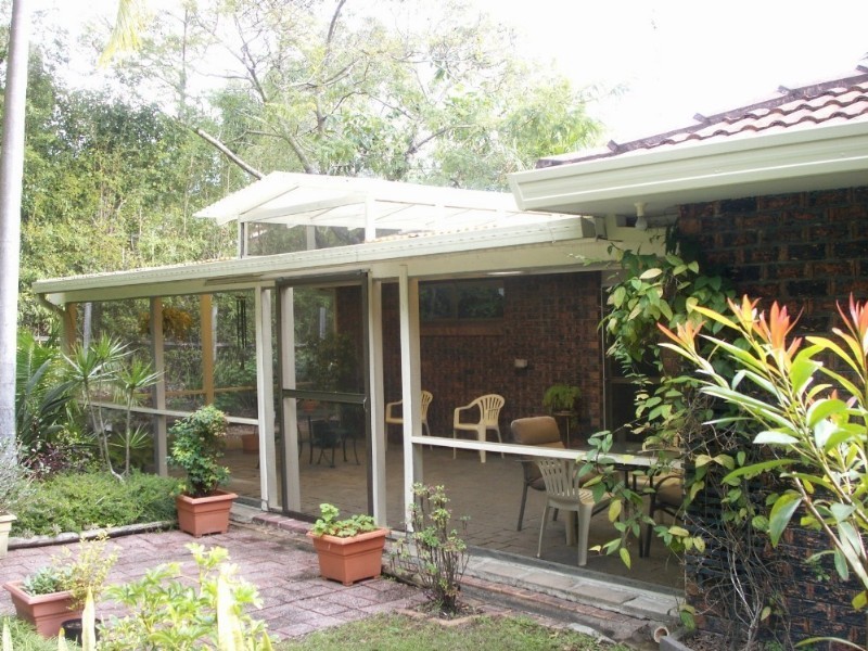 12 Wilmot Place, Helensvale QLD 4212