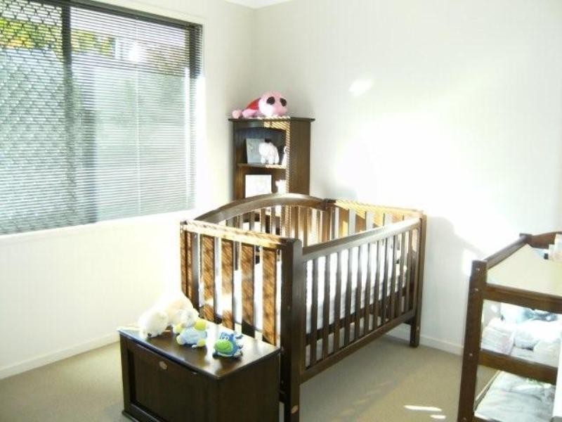 6 Portreeves Place, Arundel QLD 4214
