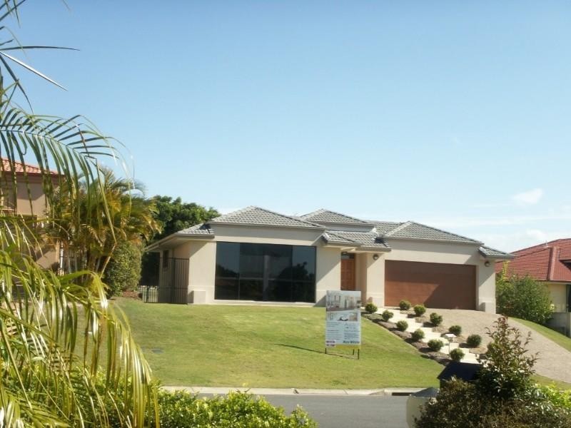 6 Portreeves Place, Arundel QLD 4214