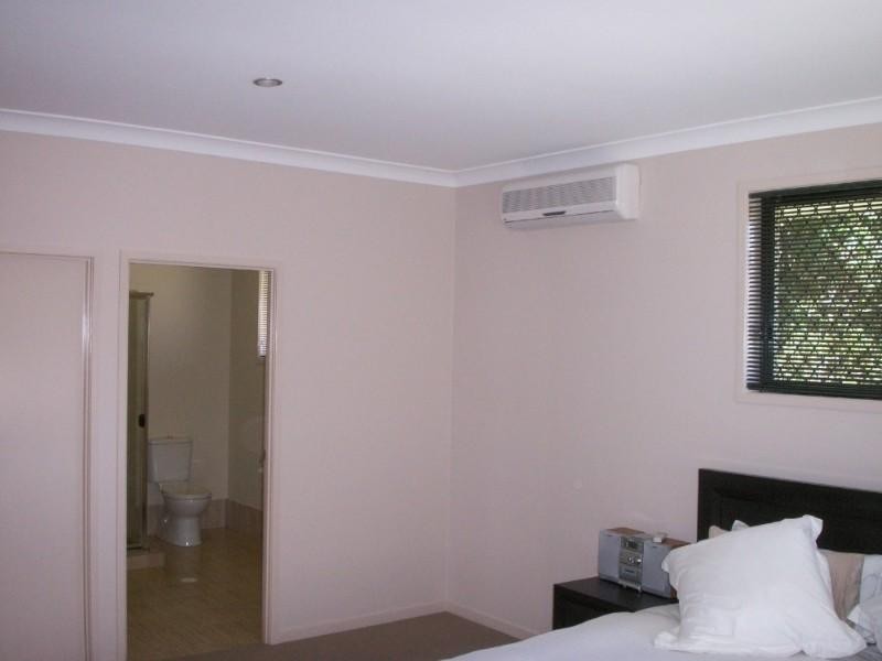 6 Portreeves Place, Arundel QLD 4214