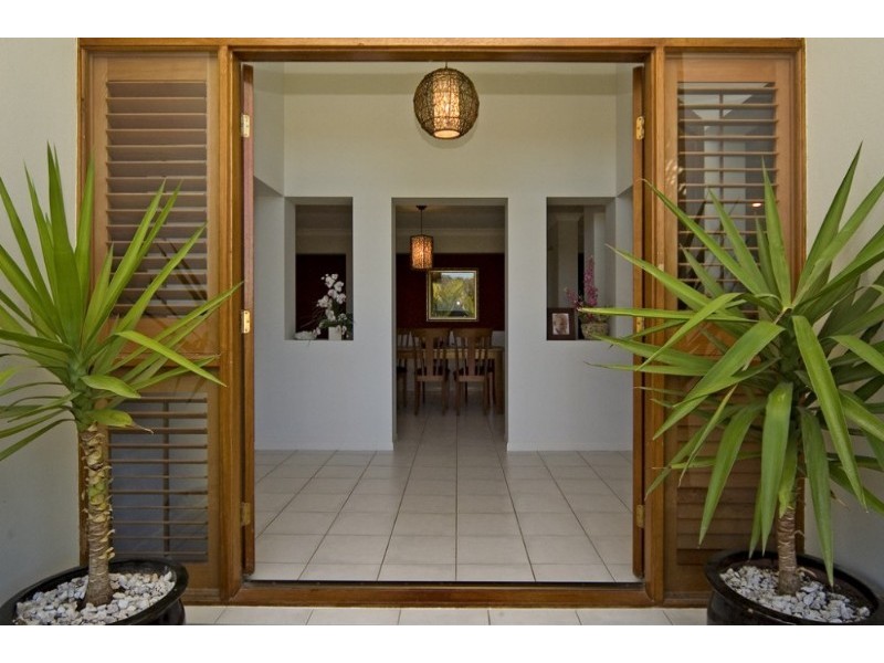 16 Fitzgerald Close, Maudsland QLD 4210