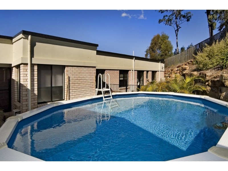 16 Fitzgerald Close, Maudsland QLD 4210