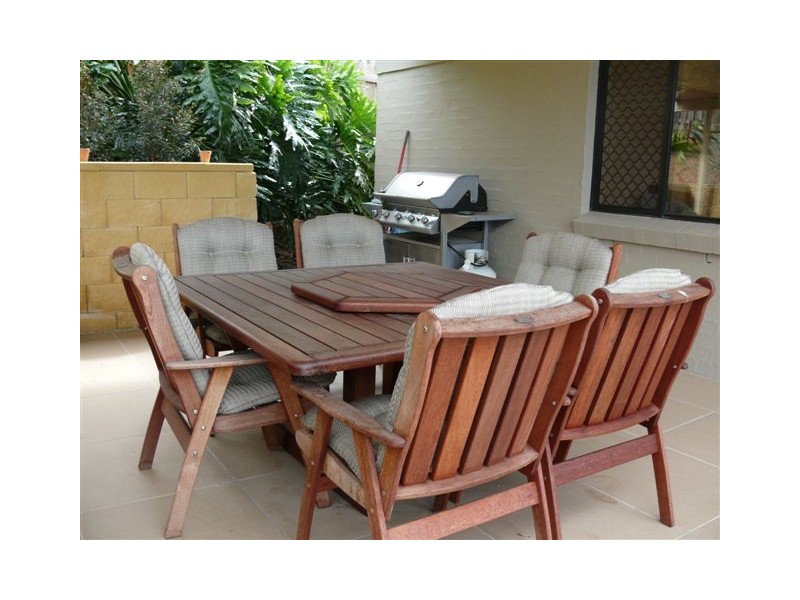 10 Amanu Crescent, Pacific Pines QLD 4211