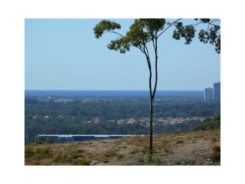 22 Wunburra Circuit, Pacific Pines QLD 4211