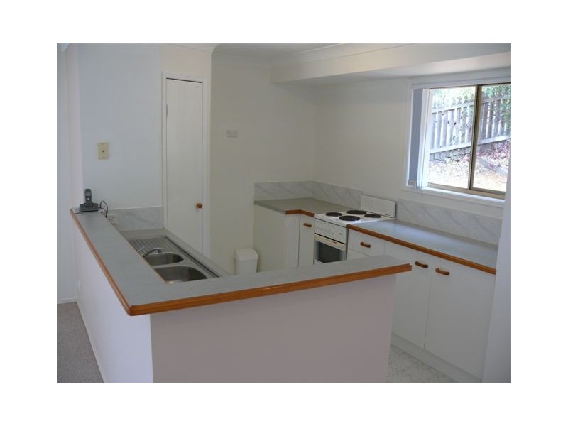 16 Jesmond Road, Helensvale QLD 4212