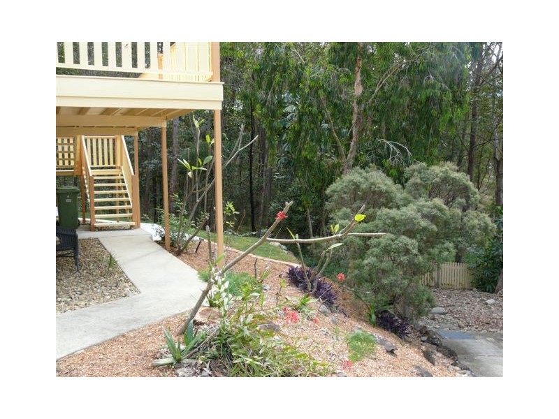 16 Jesmond Road, Helensvale QLD 4212