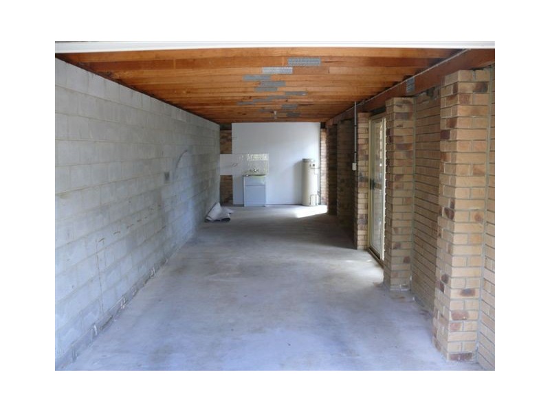 16 Jesmond Road, Helensvale QLD 4212