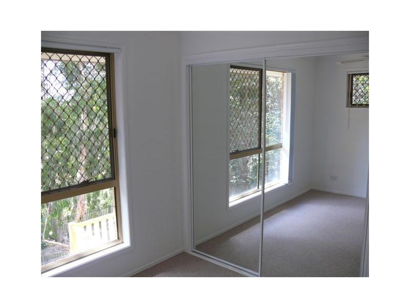 16 Jesmond Road, Helensvale QLD 4212