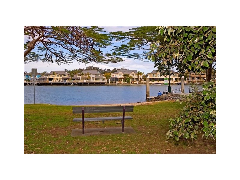8 Waddiwong Road, Coomera QLD 4209