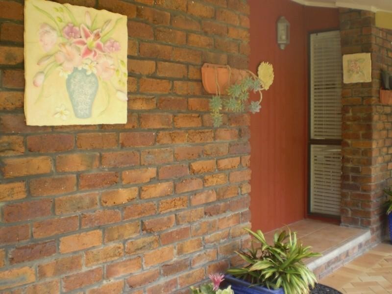 26 Dromana Crescent, Helensvale QLD 4212