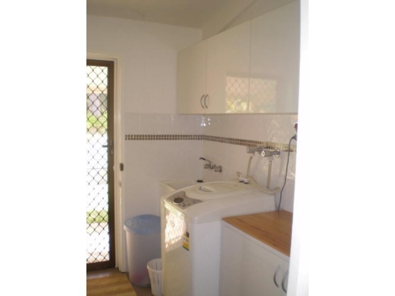26 Dromana Crescent, Helensvale QLD 4212