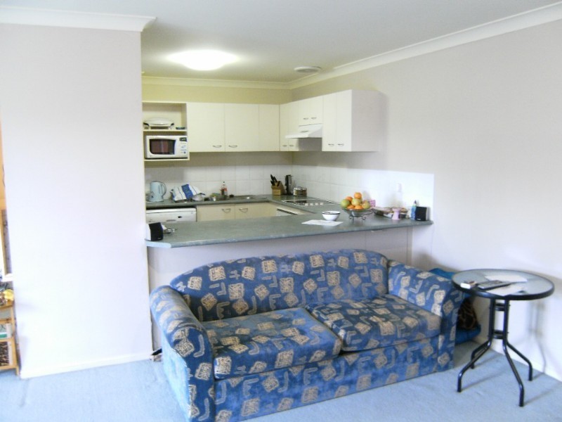 3032/6 Crestridge Crescent, Oxenford QLD 4210