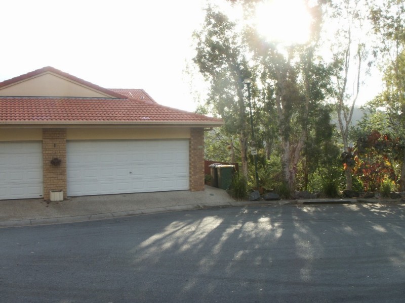 3032/6 Crestridge Crescent, Oxenford QLD 4210