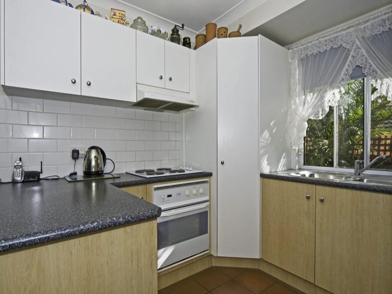 2/5 Rafter Place, Oxenford QLD 4210