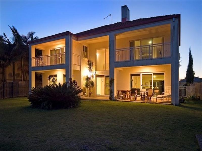 25 Corringle Close, Helensvale QLD 4212