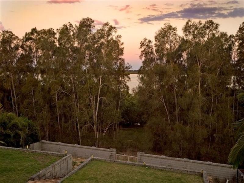 25 Corringle Close, Helensvale QLD 4212