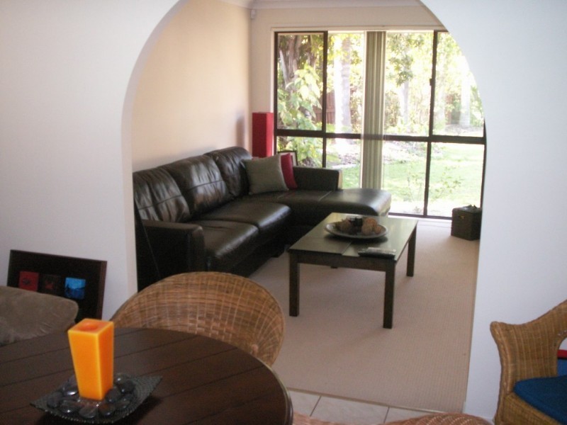 14 Midvale Place, Helensvale QLD 4212
