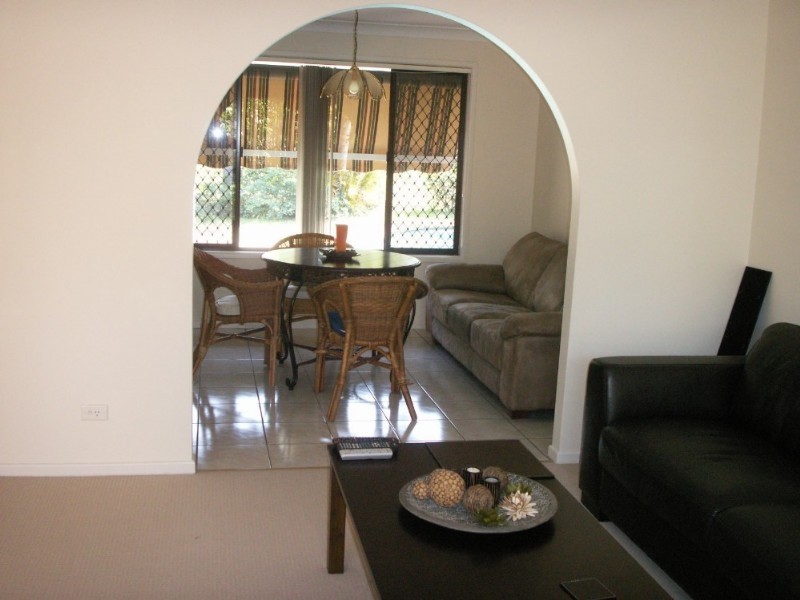 14 Midvale Place, Helensvale QLD 4212