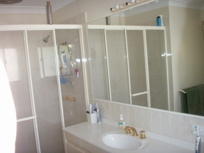 14 Midvale Place, Helensvale QLD 4212