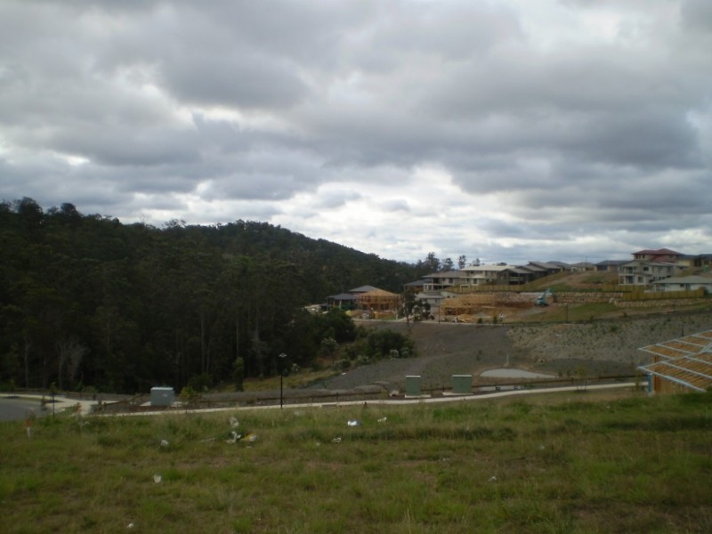 15 Willunga Street, Pacific Pines QLD 4211