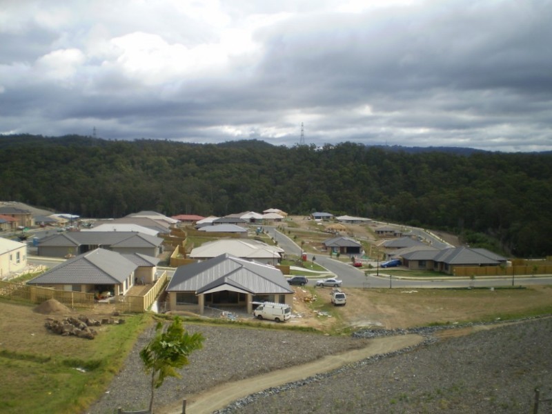 15 Willunga Street, Pacific Pines QLD 4211