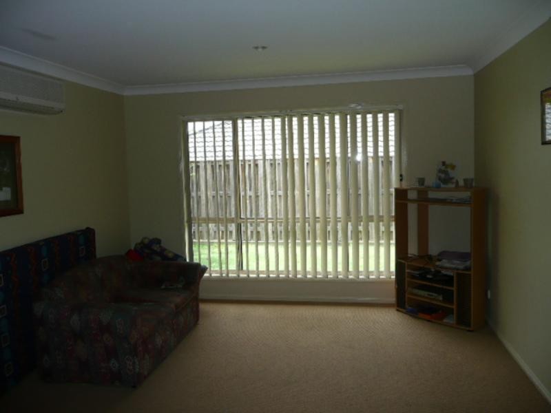 6 Bedroff Street, Upper Coomera QLD 4209