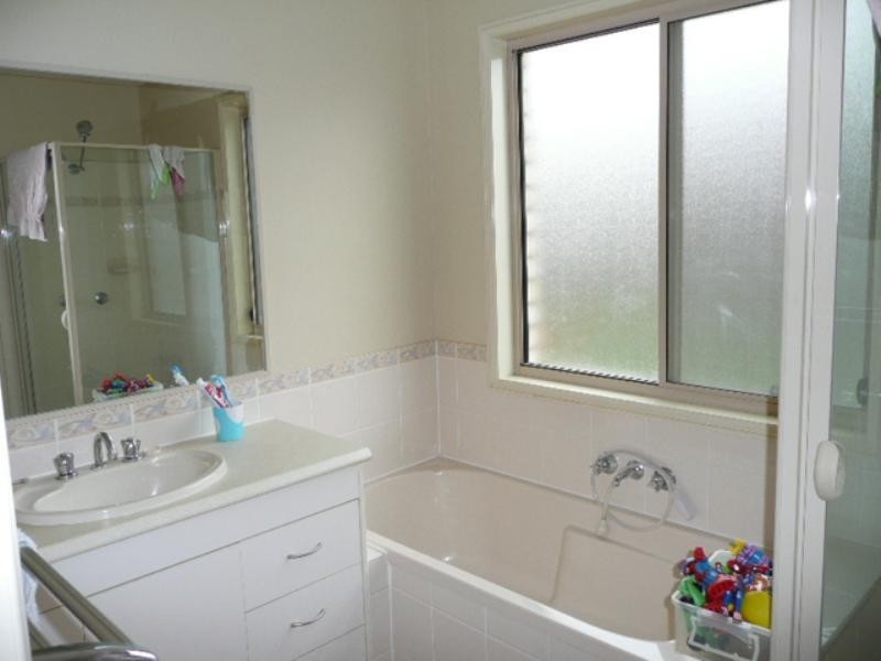 6 Bedroff Street, Upper Coomera QLD 4209