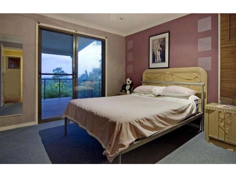 9 Leura Place, Helensvale QLD 4212