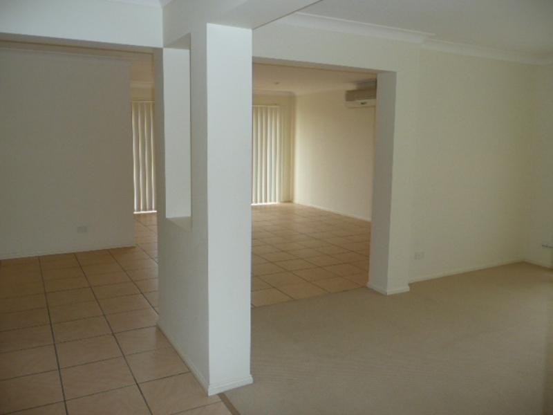 12 Nicola Way, Upper Coomera QLD 4209